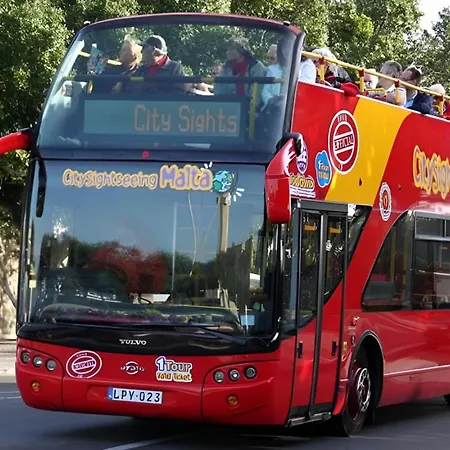 Upscale 2br By The Promenade 斯利马