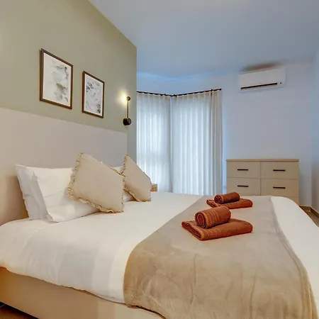 Upscale 2br By The Promenade Sliema