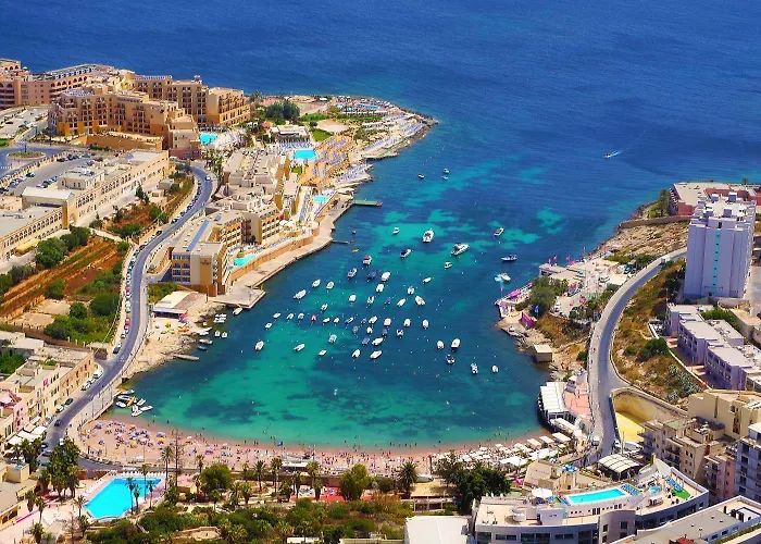 Upscale 2br By The Promenade Apartment Sliema